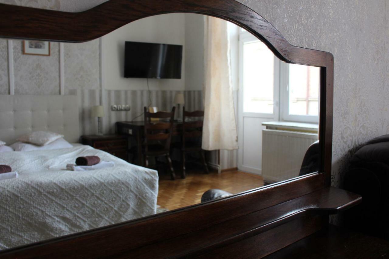 Apartament City, Clock 克罗斯诺 外观 照片