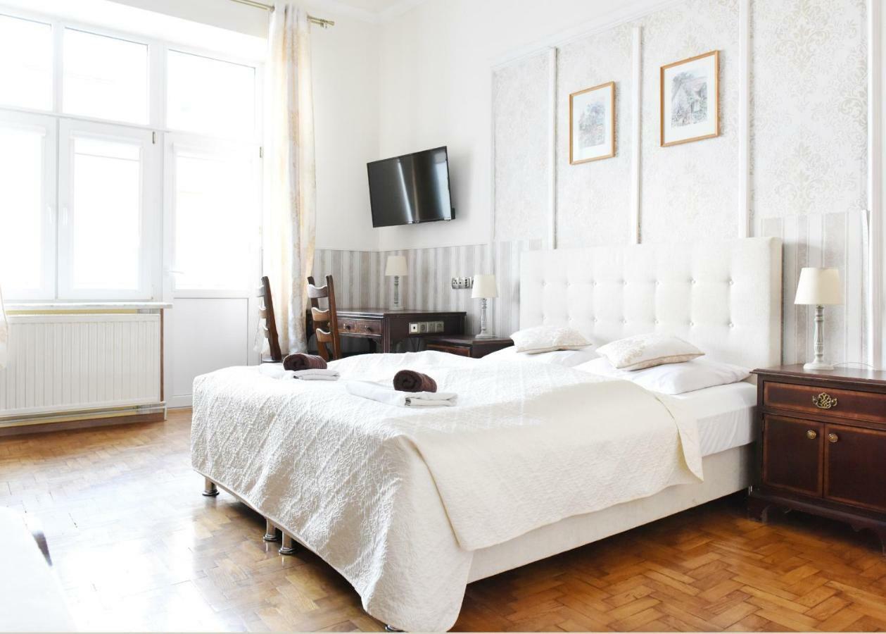 Apartament City, Clock 克罗斯诺 外观 照片