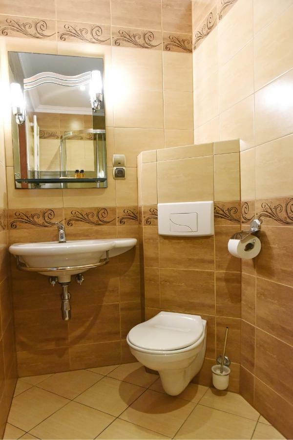 Apartament City, Clock 克罗斯诺 外观 照片